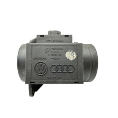 Витратомір повітря VW Pierburg 7.18221.01