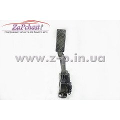 Педальный узел газа (акселератор) Hella для Volkswagen T5, T6 2003-н.в. годов выпуска.