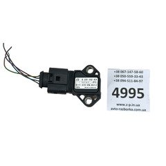 Датчик тиску повітря AUDI, SEAT, SKODA, VW Bosch 0281002401 Audi 038906051C