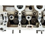 Головка блоку циліндрів ГБЦ 7700600552F Renault 1.6