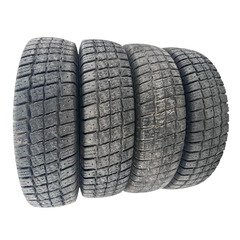 Комплект зимових шин 145 R13C Hankook
