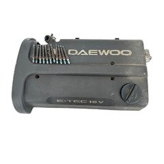 Комплектная клапанная крышка Daewoo Lanos 1.6