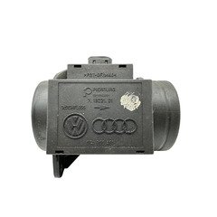 Расходомер воздуха VW Pierburg 7.18221.01