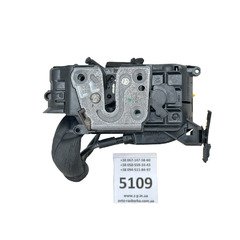 Замок двері передній лівий 805010004R Renault Laguna III