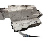 Замок передніх лівих дверей Peugeot 407 9681333380q