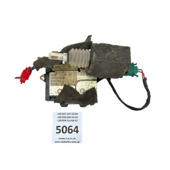 Замок кришки багажника Volkswagen Sharan 7M1827501A